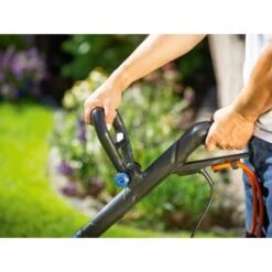 LUX Elektro-Rasentrimmer E-RT-550/30 24 LUX Elektro-Rasentrimmer E-RT-550/30 -Lux-Tools 4007872348717 100